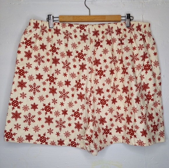 Old Navy Shorts Flannel Drawstring Elastic Waist Snowflake Cream Red Sleep 2X - Picture 2 of 4